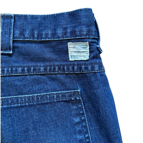 GAP Shorts Mens Size 42 Dark Blue Denim WORKER 10” Inseam Flat Front Big Pockets - Picture 5 of 5